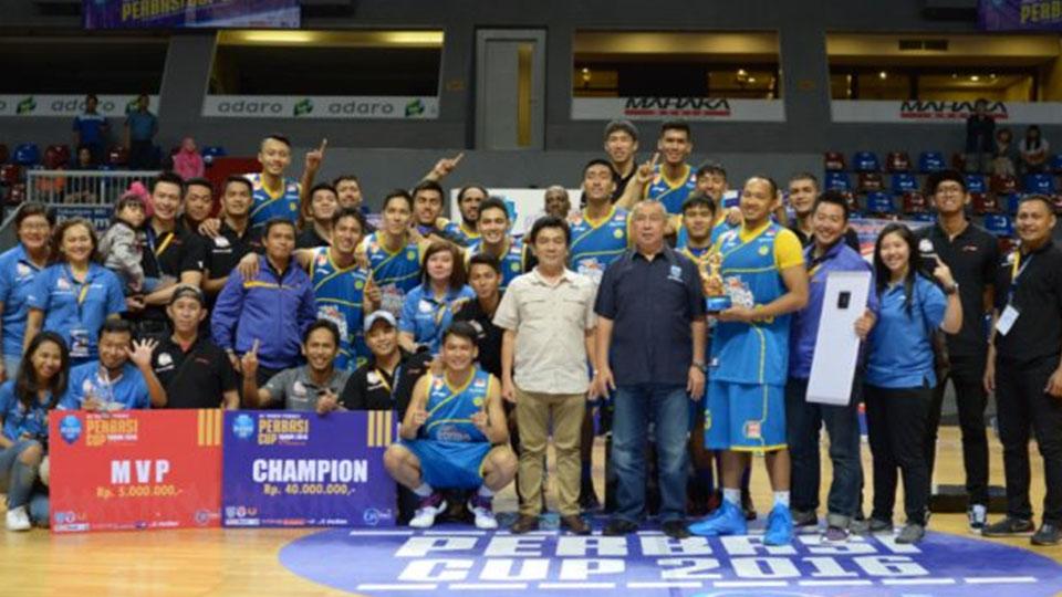Satria Muda Pertamina Jakarta juara Perbasi Cup 2016. - INDOSPORT